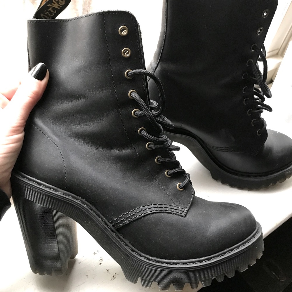 Doc Marten’s Kendra Boot size US 8